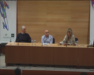 Mesa redonda con deportistas