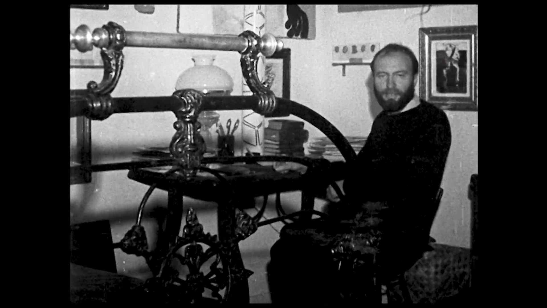 Manolo Millares: la pintura como excavación del alma