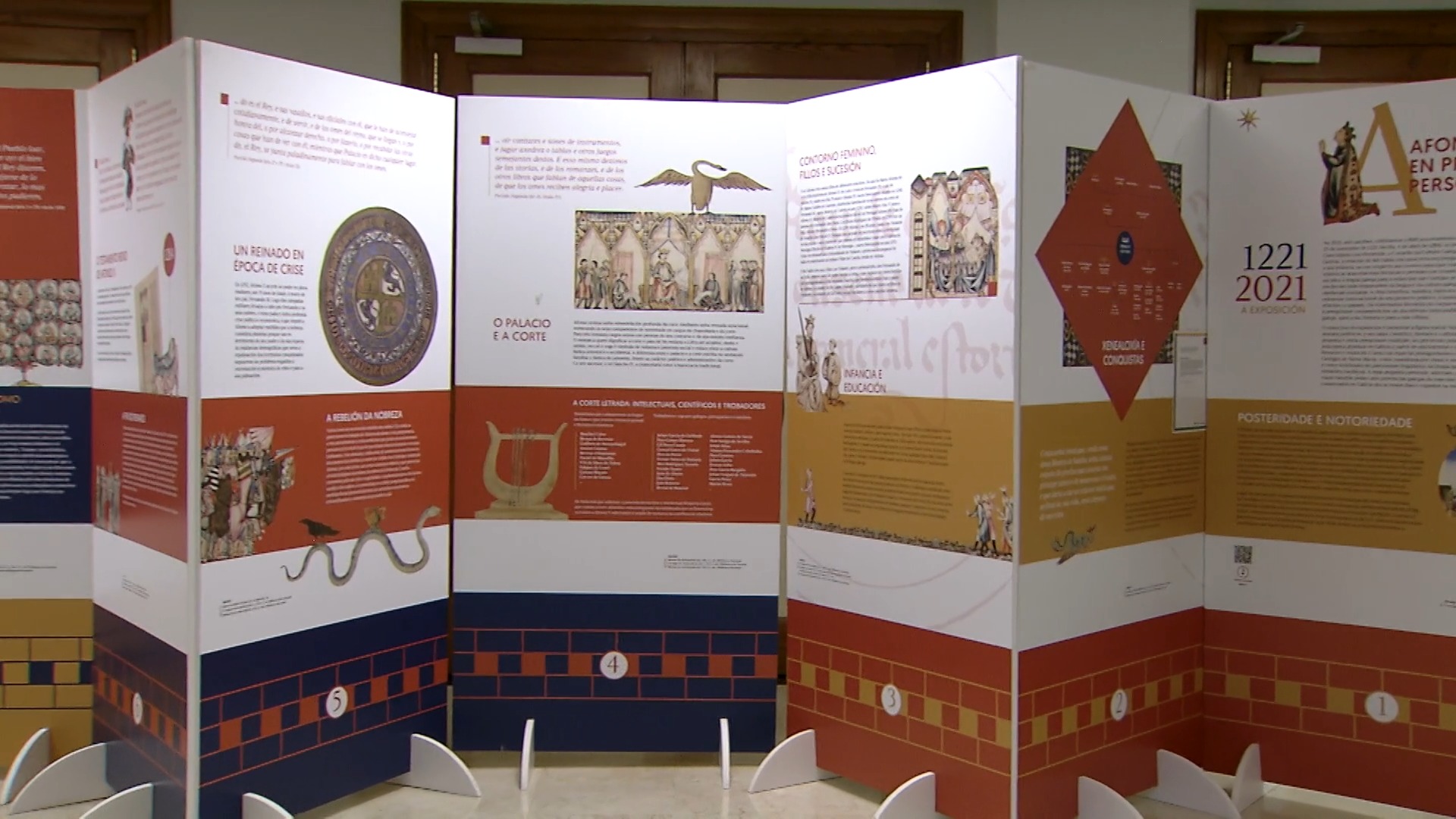 La UNED acoge la exposición "Afonso X e Galicia" en la Facultad de Filología