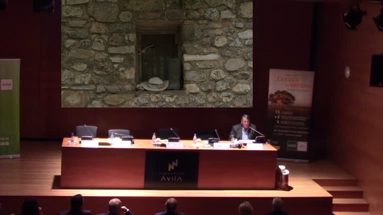 Inauguración de  la XXXVI edición de los Cursos de Verano de la UNED desde Ávila