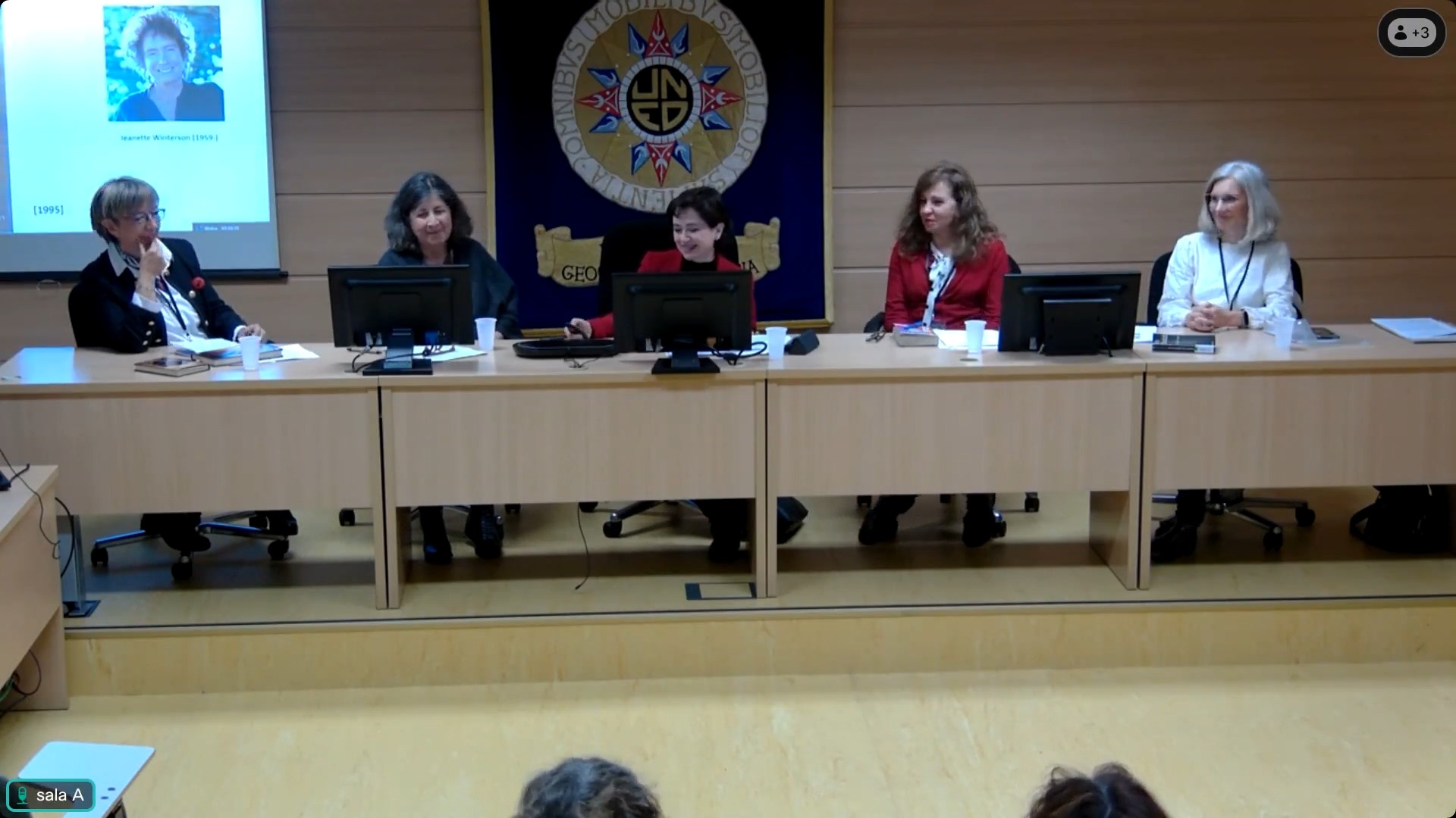 Mesa redonda de coordinadoras