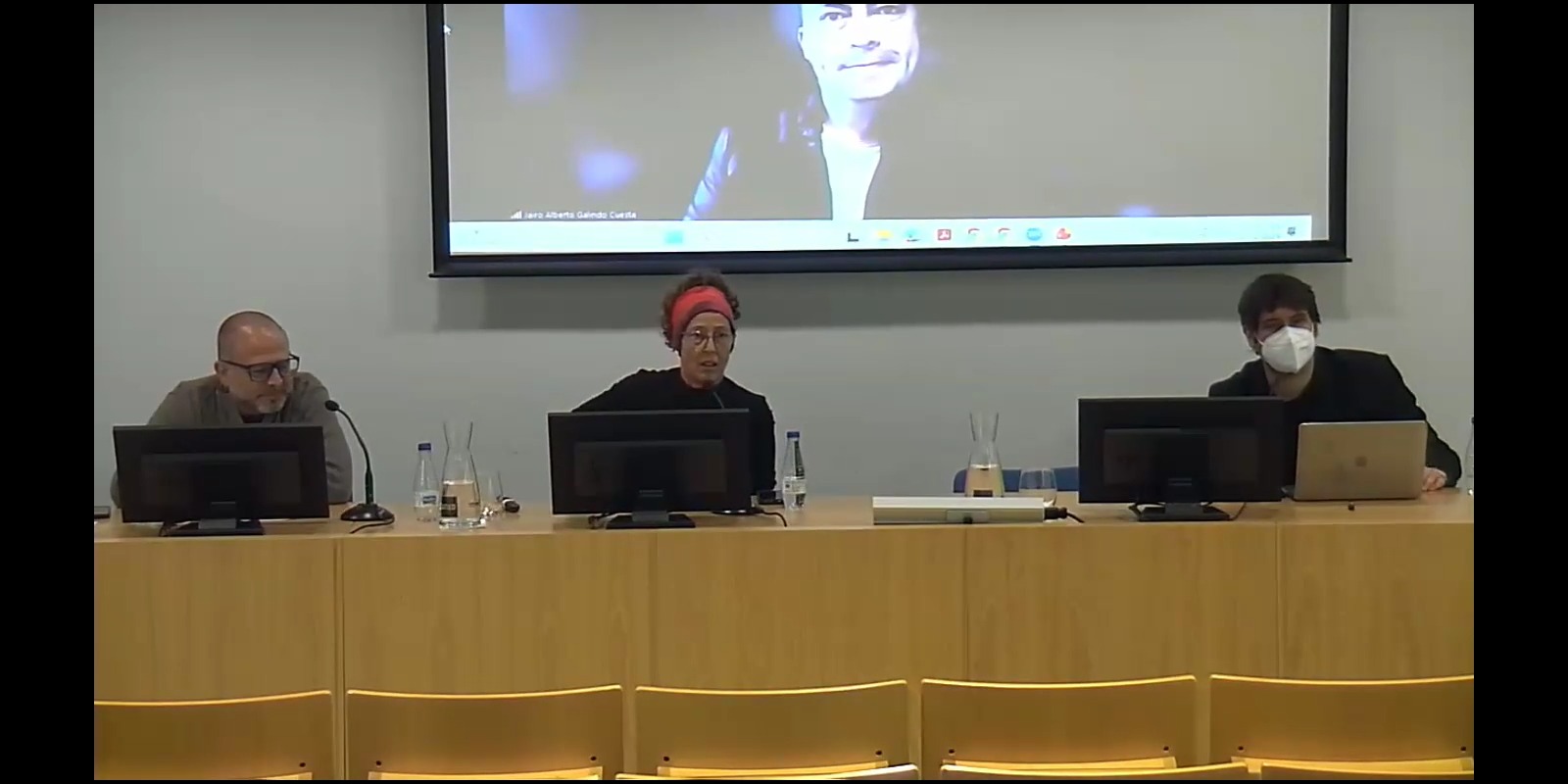 Taller “Experiencia como investigador en formación de la EIDUNED”