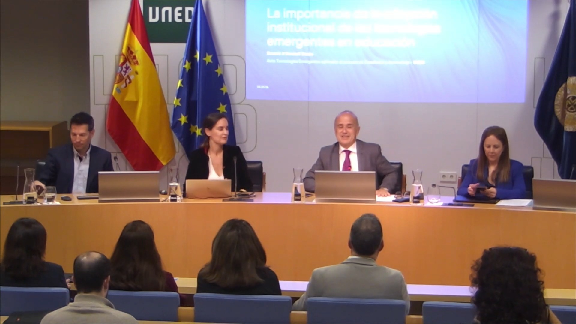 Presentación proyecto UNED Edubots