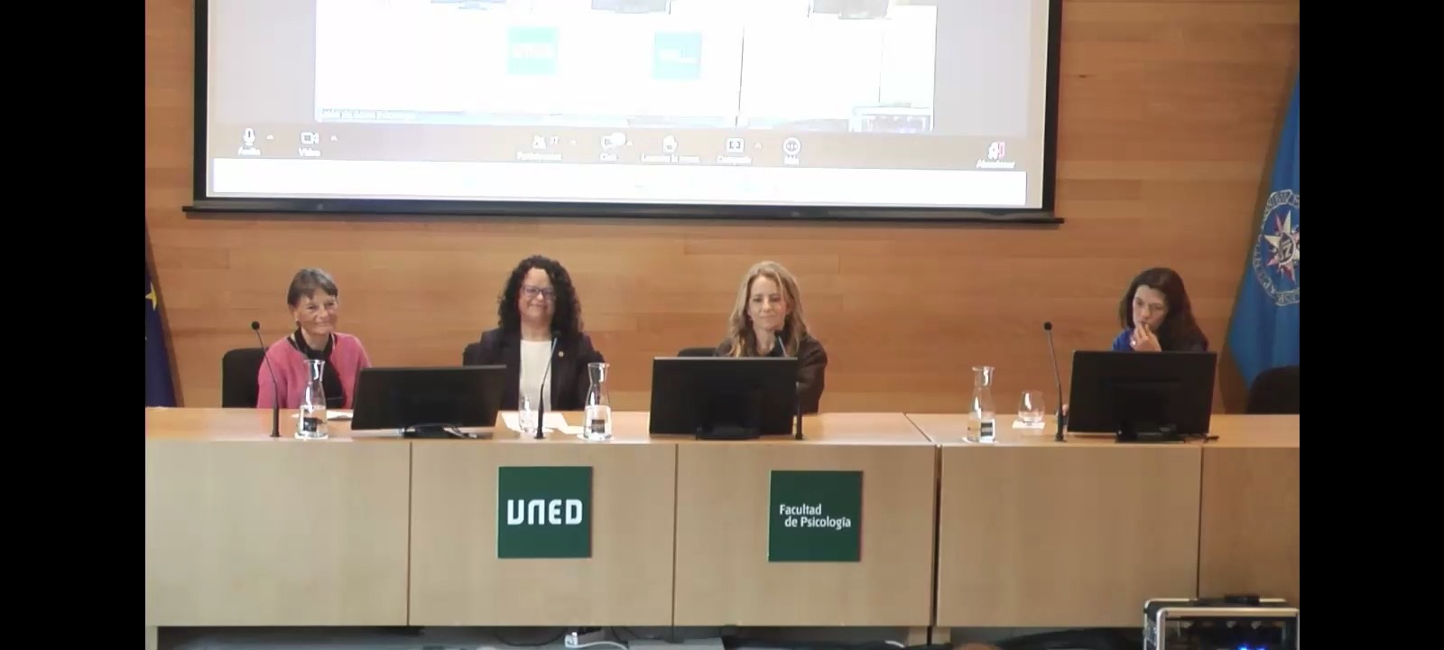 Reflexión sobre los agentes que intervienen en prácticas: coordinador de campus, coordinador de prácticas de Centros Asociados, tutores académicos, tutores de entidad; equipo docente
