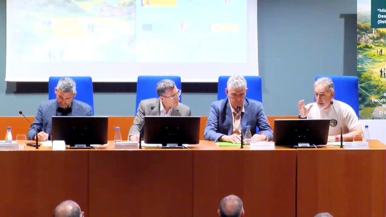 Mirando al futuro: Escuela de Gestión Territorial UNED-MITECO  