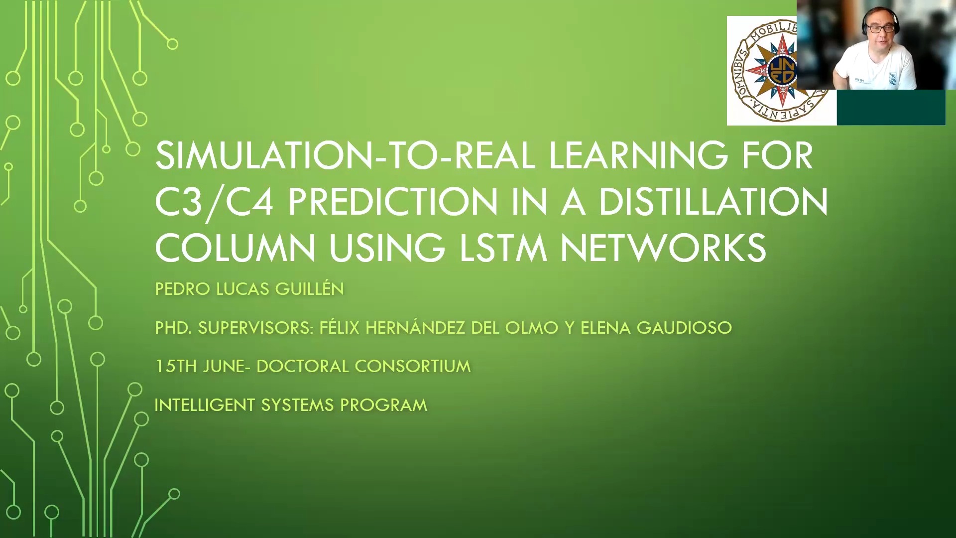 Simulation-to-real learning for C3/C4 prediction in a distillation column using LSTM networks
