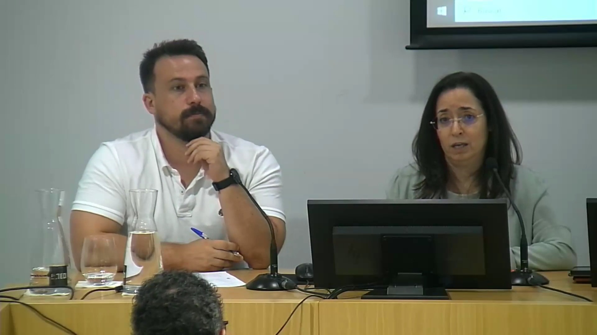 Del papel a la aprobación: Claves para preparar tu solicitud al Comité de Ética de la Investigación  (Sala de Grados)