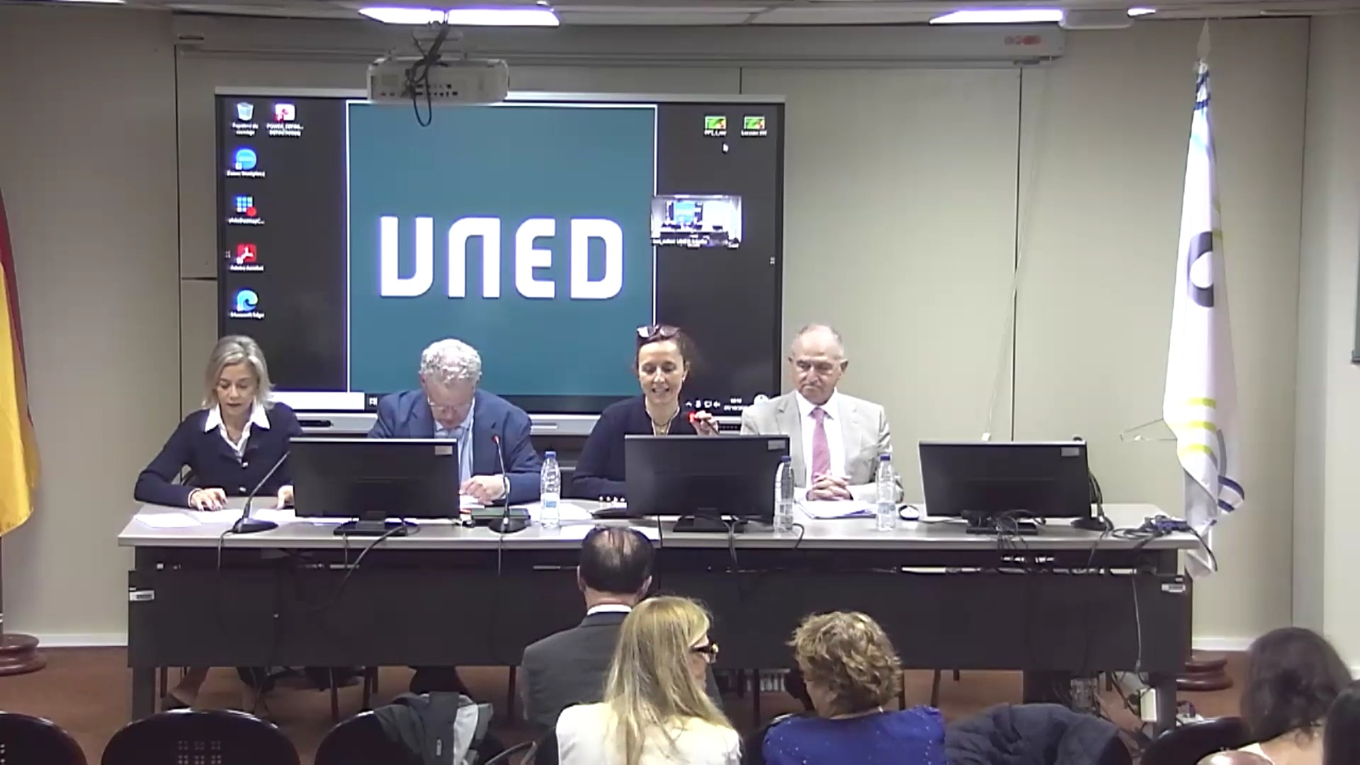 Tercera Mesa: Plataformas digitales: posibles acciones colectivas e individuales